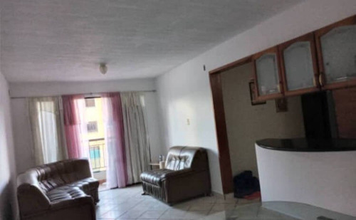 Imagen 3 de 10 de Vende Apartamento En Res. Guaparo Norte 86 M2, Naguanagua. Código 130858