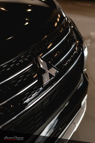 Mitsubishi Outlander 4x2 2.5 2024 0km