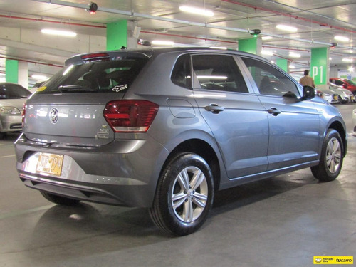 Volkswagen Polo Confortline At 1.6