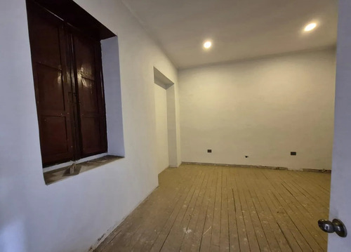 Casa Comercial Oficinas, Centro De Talleres, Casa Esquina