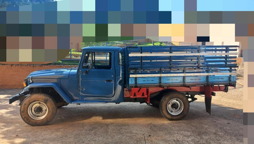 Imagem 8 de 18 de Toyota Bandeirantes 4x4