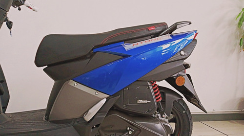 Imagen 13 de 22 de Tvs Ntorq 125 Scooter 0km 2023 Azul Gris Rojo Motonet