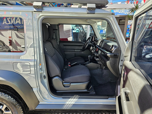 Suzuki Jimny 1.5 Glx At