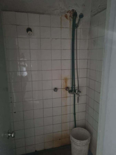 Imagen 13 de 15 de Deposito, Proximo Millan Y San Martin, 1867 M2 , Entrada Contenedores , Oficinas, Baños !!