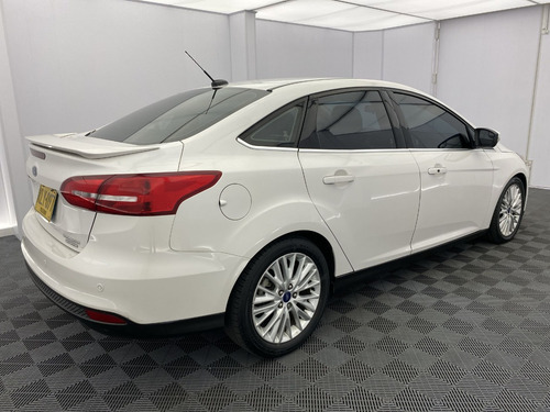 Ford Focus 2.0 Titanium