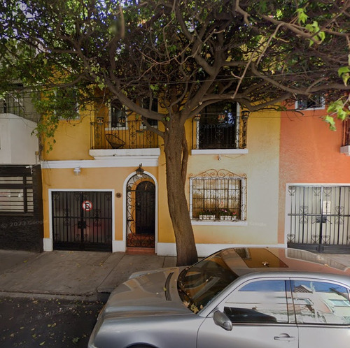 Hermosa Casa Para Invertir!! Cuautla 60, Condesa, Cuauhtémoc (recuperación Bancaria) (a9) Za