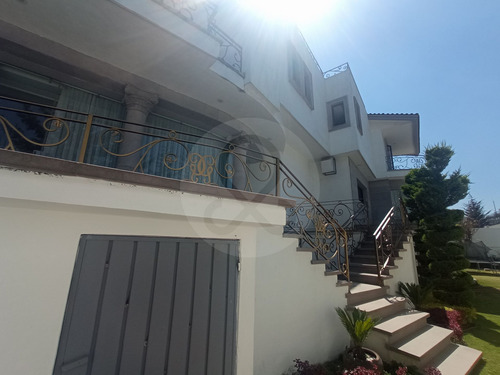 Renta O Venta Casa 7 Habs. De Lujo En Fuente De Las Lomas En Interlomas