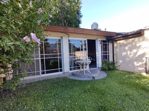Imagen 11 de 15 de Casa En Venta 4 Dormitorios Parque Pileta Garage Permuta