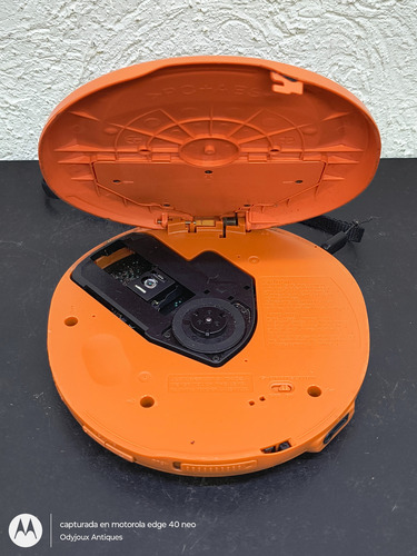 Discman Sony Walkman Portable D-ej622 Retro No Sirve Lector Naranja (Usado)