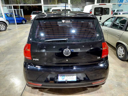 Imagen 4 de 8 de Volkswagen Fox 2011 1.6 Comfortline Pack 5 P