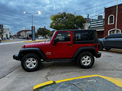 Jeep Wrangler 3.8 Sport At