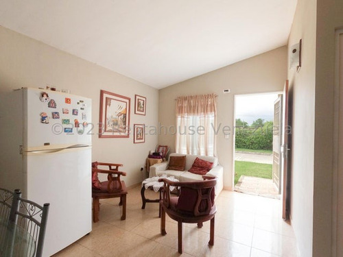 Imagen 16 de 30 de Casa En Venta En Terrazas De La Ensenada, De 180mts De Terreno Para Ampliar M&n
