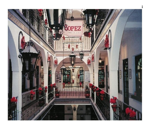 Imagen 2 de 10 de Remato 2 Edificios Juntos O Separados, Mejor Tu Que El Banco