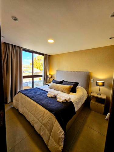 Departamento En Alquiler Calle B. Sur Mer/amoblado