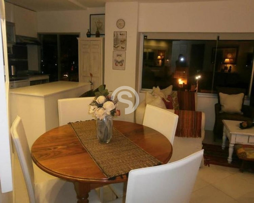 Muy Lindo Apartamento- Ref: 1016