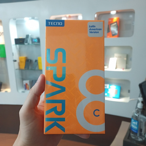 Imagen 2 de 6 de Tecno Spark 8c Con 4+2 Ram Y 128 Gb