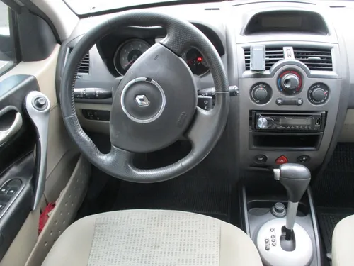 Renault Megane 2 Expression 1600cc At Aa