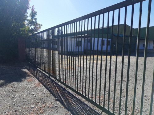 Imagen 4 de 8 de Bodega Industrial En Colbún