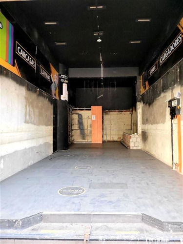 Local Comercial En Arriendo En Santiago Centro 