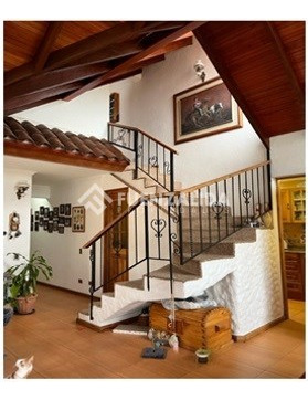 Casa En Venta De 5 Dorm. En Coquimbo
