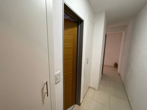 Imagen 5 de 17 de Monoambiente Impecable Moron Centro