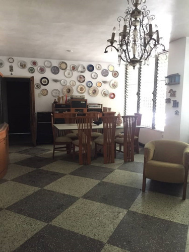 Imagen 2 de 10 de Apartamento En Venta En La Florida, Av Andres Bello Mr 0412.627.0120