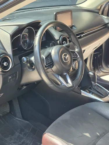 Mazda 2 GRAND TOURING LX