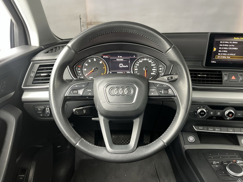 Audi Q5 ATTRACTION TFSI S-TRONIC 2 4X4
