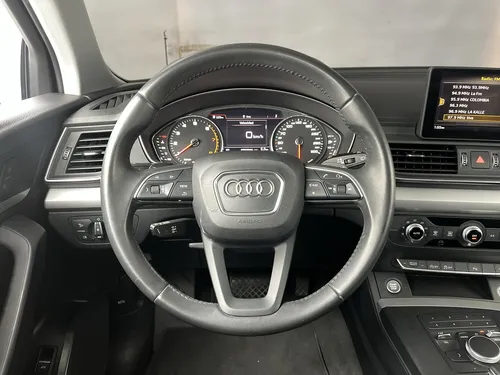 Audi Q5 ATTRACTION TFSI S-TRONIC 2 4X4