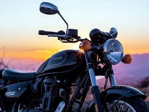 Benelli Imperiale 400 Av 1