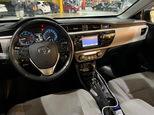 Toyota Corolla 2.0 Xei