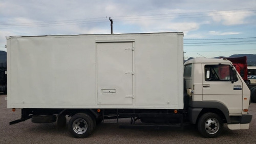 Volkswagen 8-150 Delivery Baú