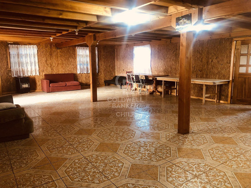 Gran Casa En Arriendo En Los Pellines