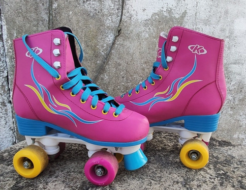 Patines Artísticos Con Protecciones Para Rodillas Y Codos (Usado)
