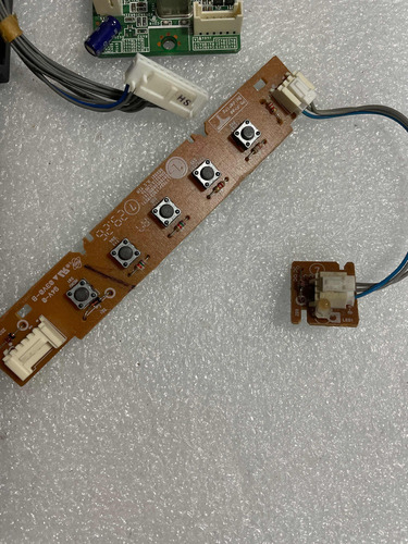 Placa Fonte/ Principal /sensor Ir/ Teclado Lg Monitor L1752s (Usado)