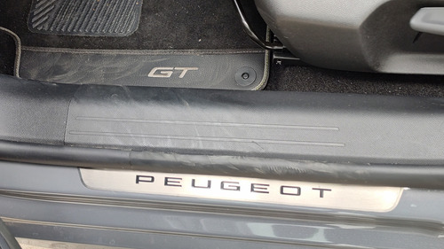 Peugeot 208 1.0T Gt