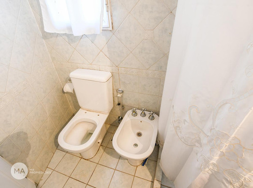 Venta Casa Barrio Cura Rosario 3 Dormitorios Jardín Piscina