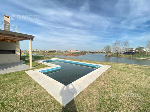 Imagen 8 de 22 de Casa En Venta En El Canton - Maroto Propiedades