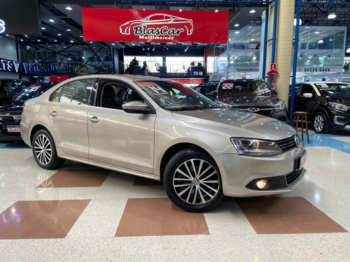 Volkswagen Jetta 2.0 TSI HIGHLINE 211CV