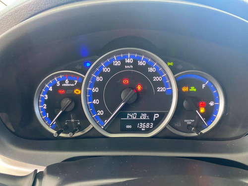 Imagem 8 de 11 de Toyota Yaris 1.5 16v Flex Sedan Xl Plus Connect Multidrive