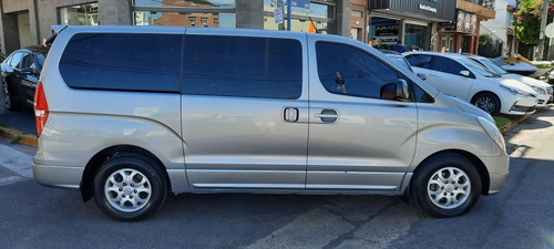 Imagen 4 de 11 de Hyundai H1 2.5 Premium 1 170cv At 2016