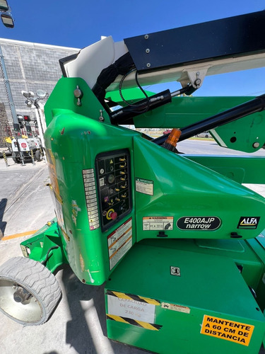 Brazo Articulado 40 Pies JLG Modelo E400a