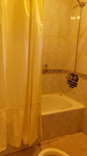 Chalet En Venta En Parque Leloir