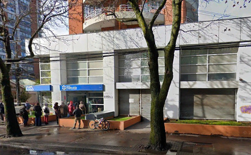 Arriendo De Local Comercial Plena Avenida Chacabuco