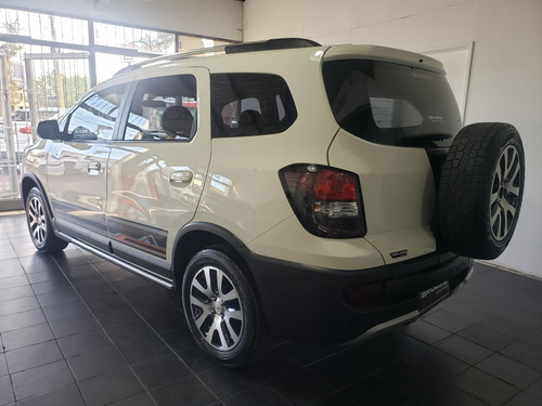 Imagen 6 de 15 de Chevrolet Spin Ltz 1.8 Active 2015