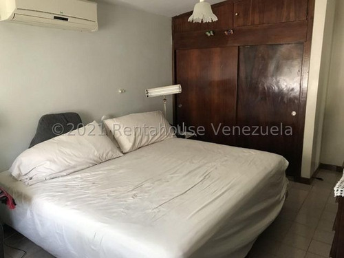 Imagen 20 de 30 de Casa En Venta En Colinas De Santa Rosa Este De Barquisimeto 0.4.2.4.5.9.3.7.5.4.2/ Código Rent-a-house Mls: 22-1619