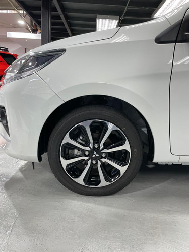 Imagen 6 de 9 de Mitsubishi Mirage 2023