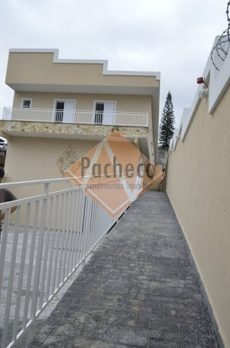 Sobrado Fechado Em Itaquera, 57 M², 02 Suítes, 01 Vaga, R$ 250.000,00 - 1440