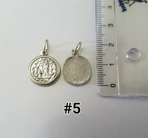 Imagen 3 de 3 de Medallas Religiosas En Alpaca Italiana 1,5 Cm X12 Unidades