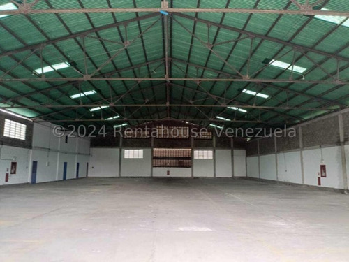 Milagros Inmuebles Galpon Industrial Alquiler Cabudare Lara La Piedad Sur Economica Comercial Economico Código Inmobiliaria Rent-a-house 25-5251